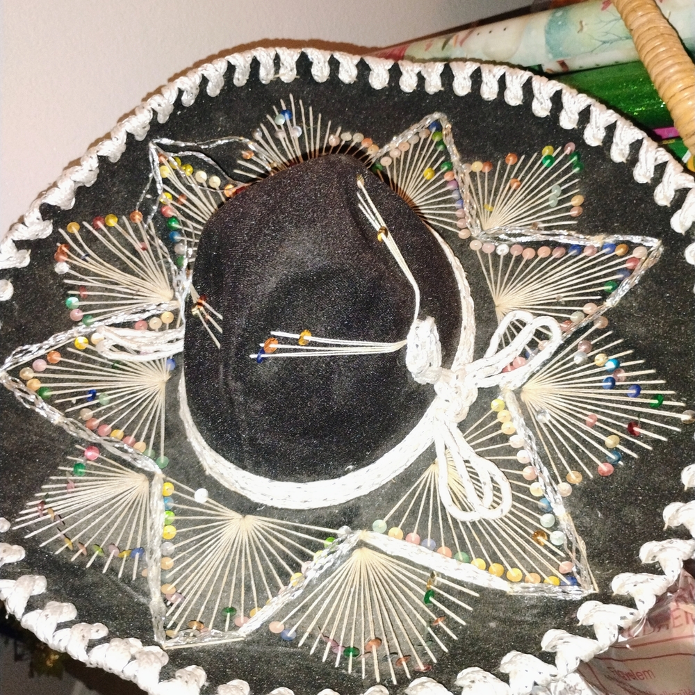 Black and White Embroidered Sombrero